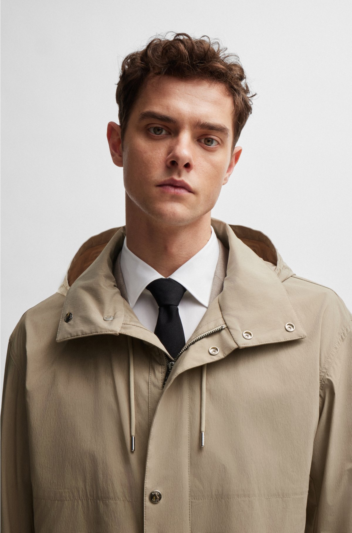 Water-repellent jacket in a paper-touch cotton blend, Beige
