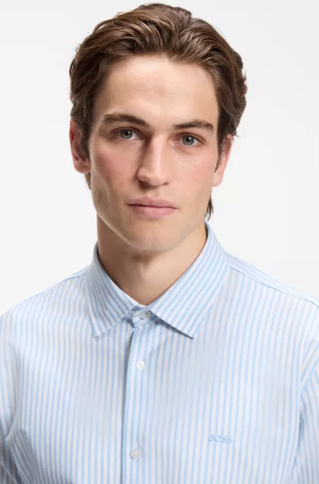 Camisa slim fit de punto de algodón jaspeado