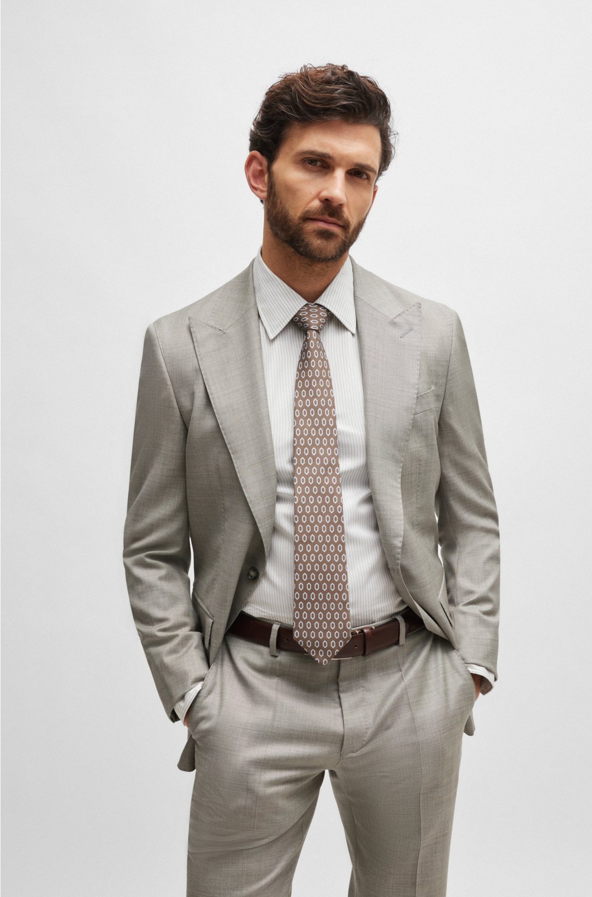 Slim-fit suit in water-repellent micro-patterned wool, Light Green