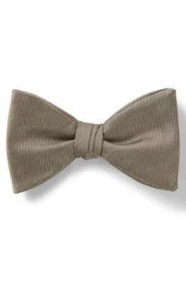 Pre-tied bow tie in a silk blend, Light Beige
