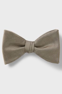 Pre-tied bow tie in a silk blend, Light Beige