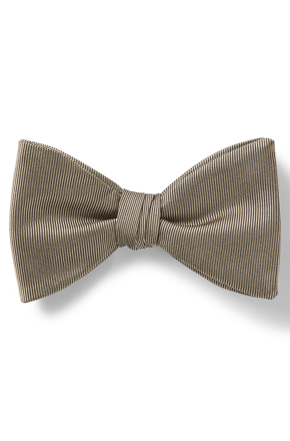 Pre-tied bow tie in a silk blend