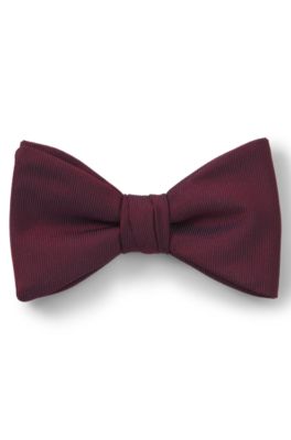Pre-tied bow tie in a silk blend, Dark pink