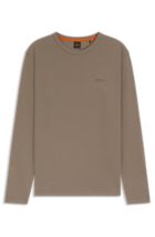 Long-Sleeved T-Shirts