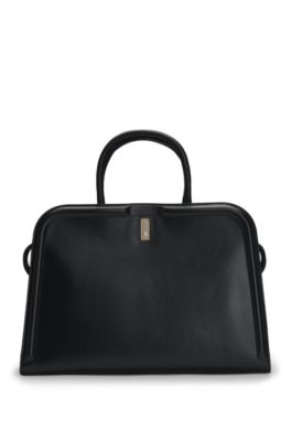 디태처블 파우치 Ariell 가죽 토트 백, 블랙