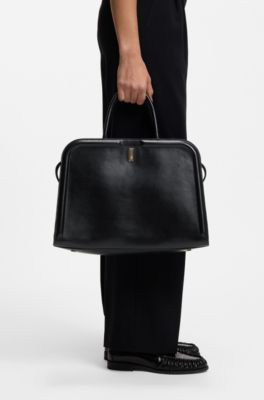Ariell tote bag in leather with detachable pouch, Black