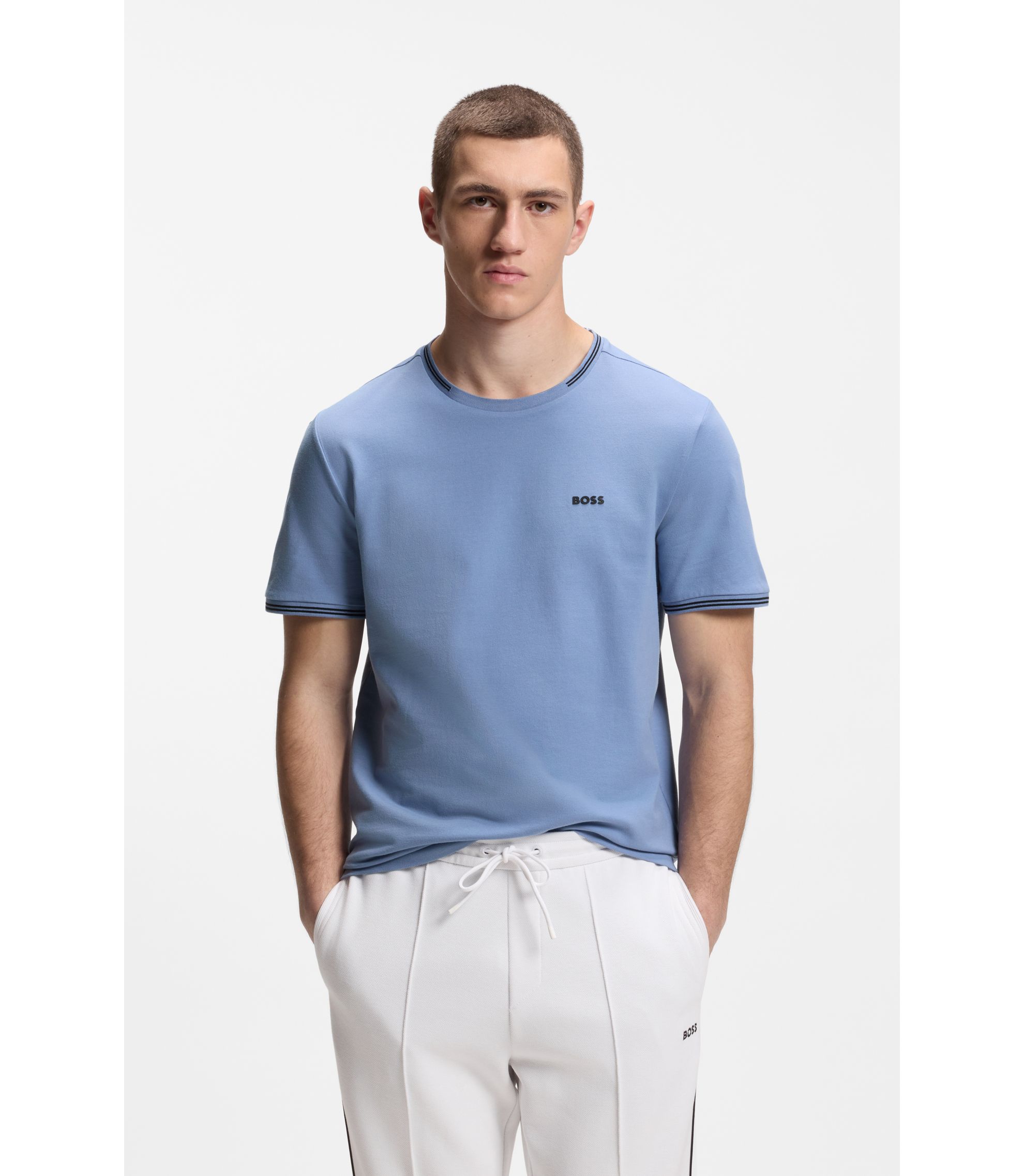 BOSS - ストレッチコットン Tシャツ ライン＆ロゴ - ライトブルー