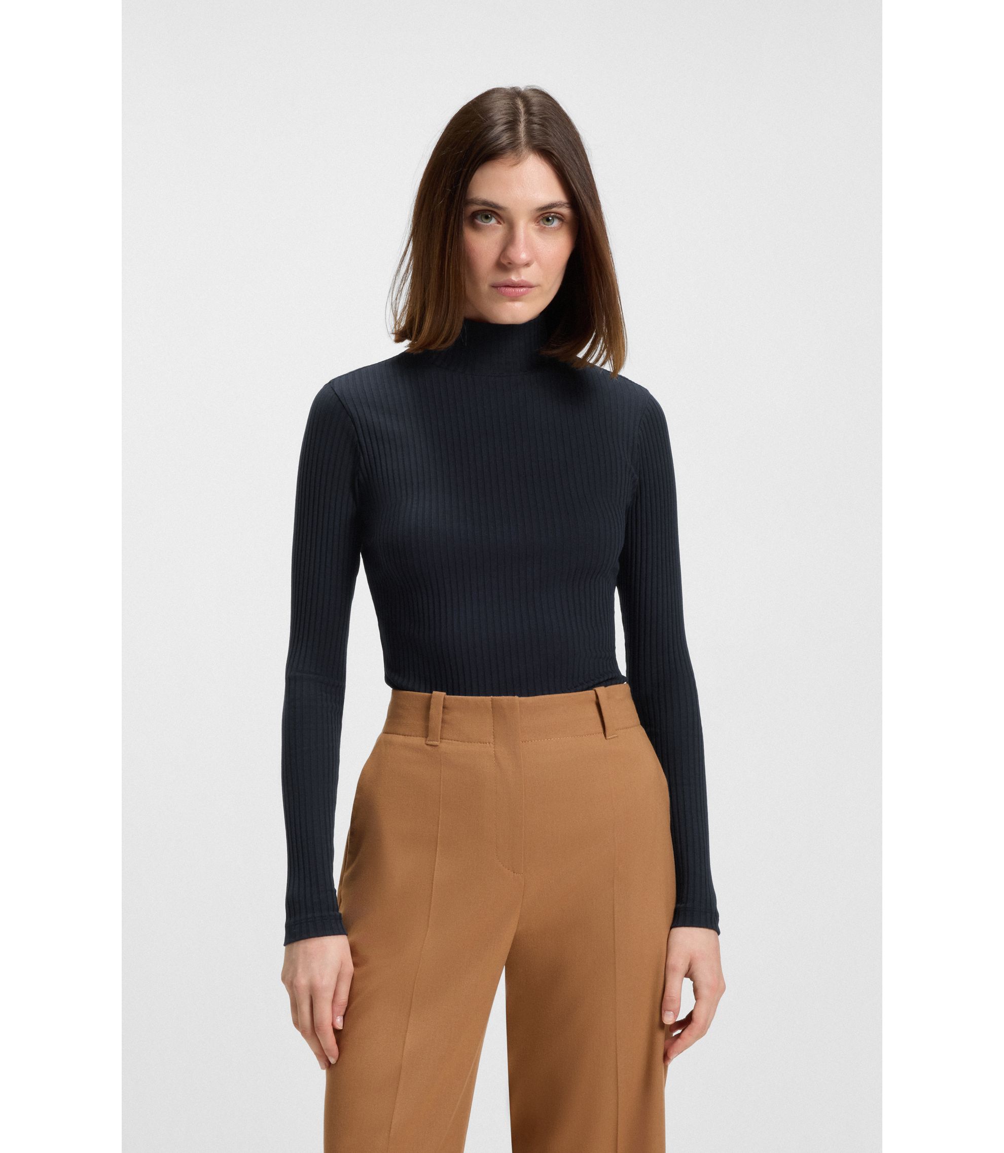 Slim-Fit Longsleeve aus Stretch-Baumwolle mit Logo-Print