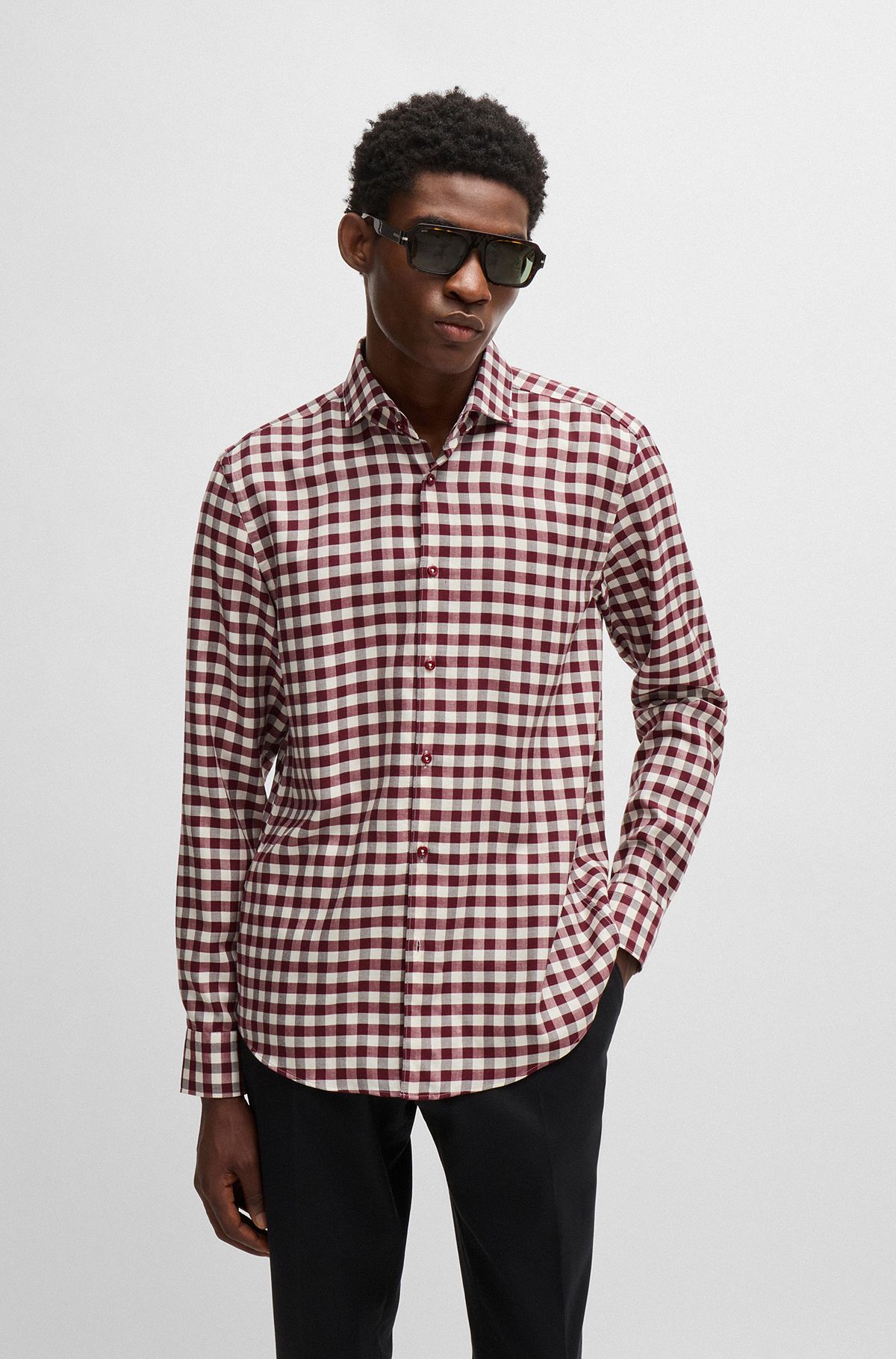 Casual-fit shirt in checked twill, Dark Red