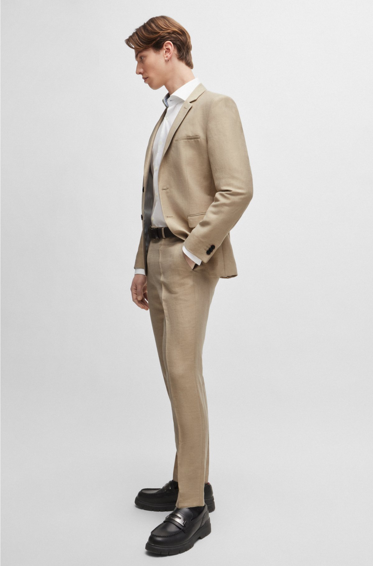 Extra-slim-fit suit in linen-blend chambray, Beige