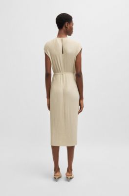 Vestito senza maniche con cintura in tessuto pliss&eacute; lucido, Beige chiaro