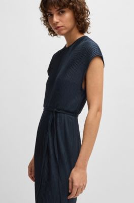 Belted sleeveless dress in high-shine pliss&eacute;, Dark Blue