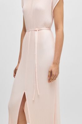 Belted sleeveless dress in high-shine pliss&eacute;, light pink