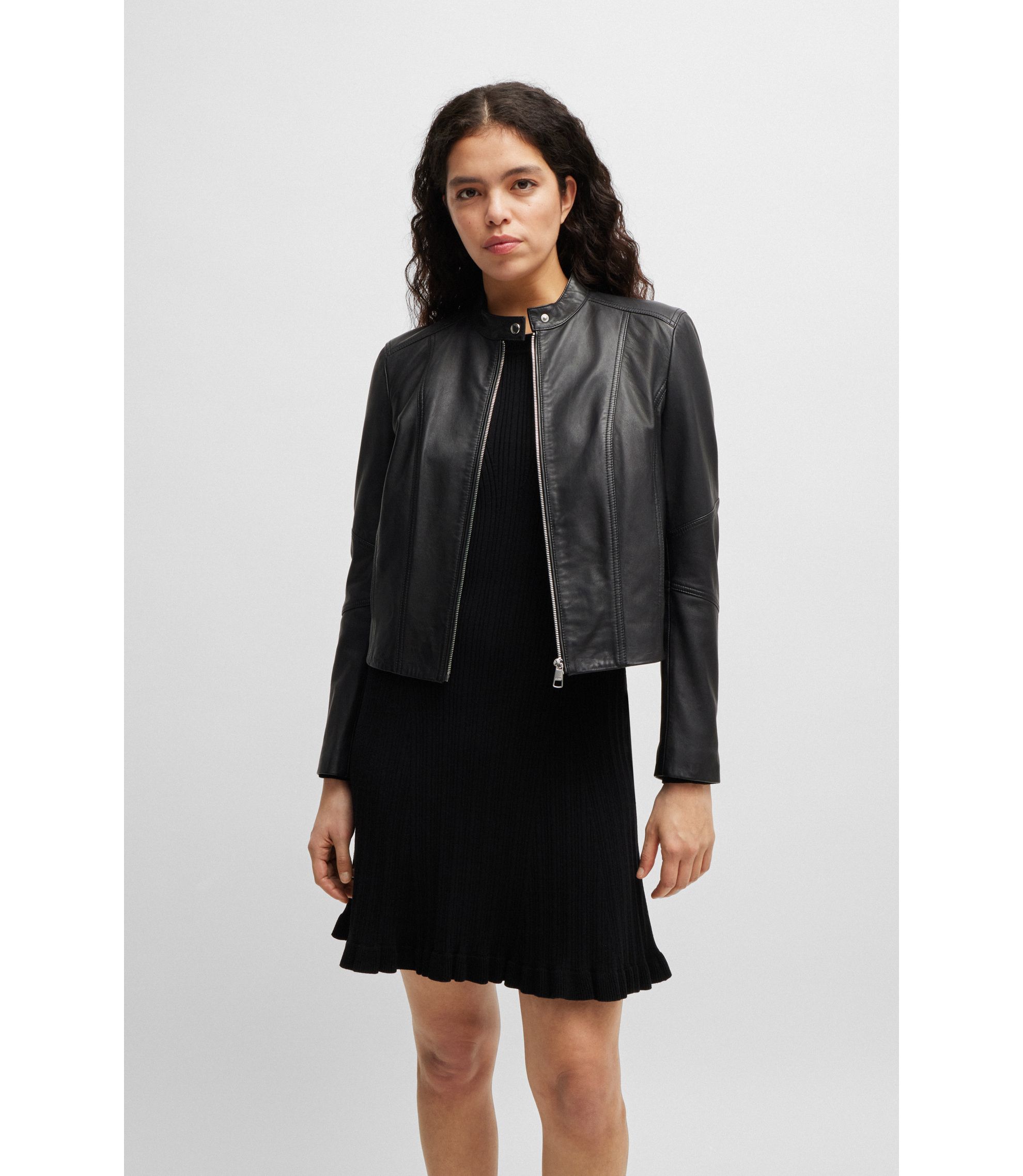 hbeu50522033_001_350?wid=1980&