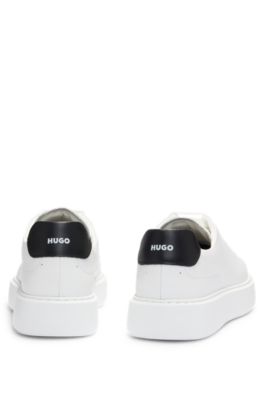 HUGO - Sneakers aus Leder mit Schnürung und Logo an der  