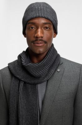 Two-tone-knit hat and scarf gift set, Black