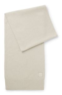 Ribbed-hem plain-knit scarf with woven logo badge, Light Beige