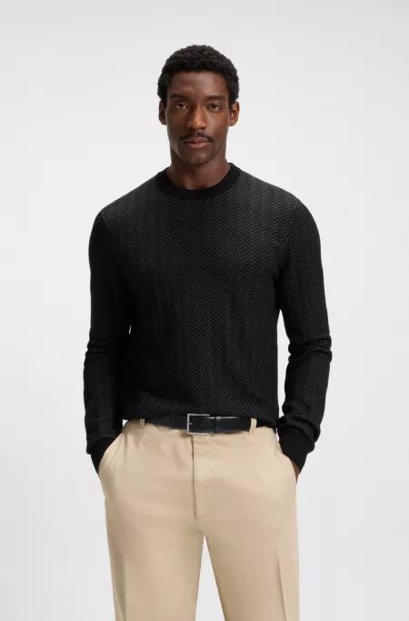 Dressletic leather belt with concealed elasticated section