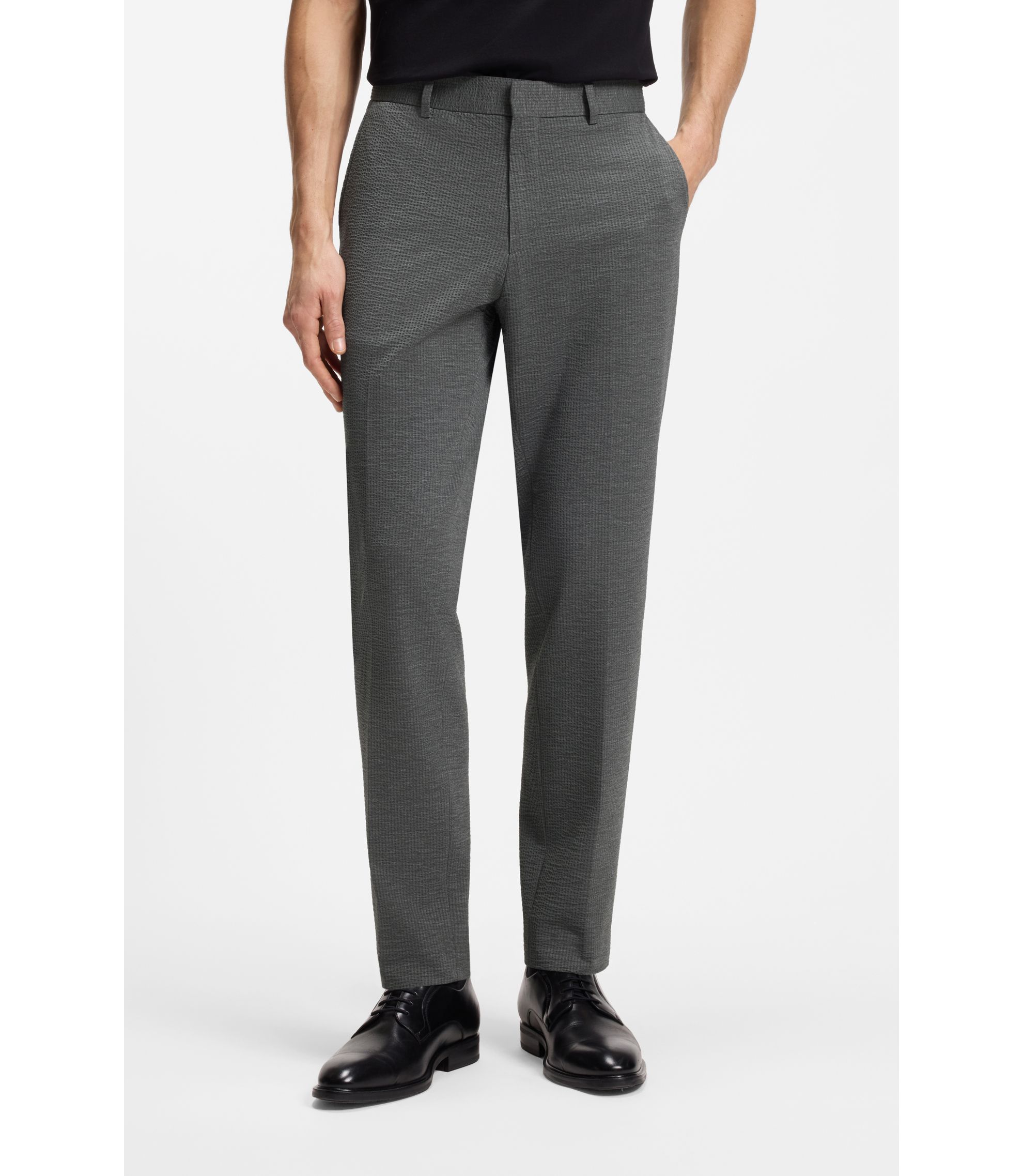 Slim-Fit Hose aus Stretch-Seersucker