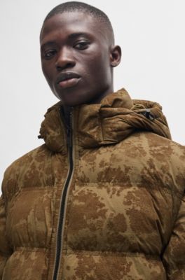 Water-repellent jacket with detachable hood and sleeves, Brown