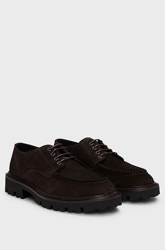 Derby shoes in suede with apron toe, Dark Brown