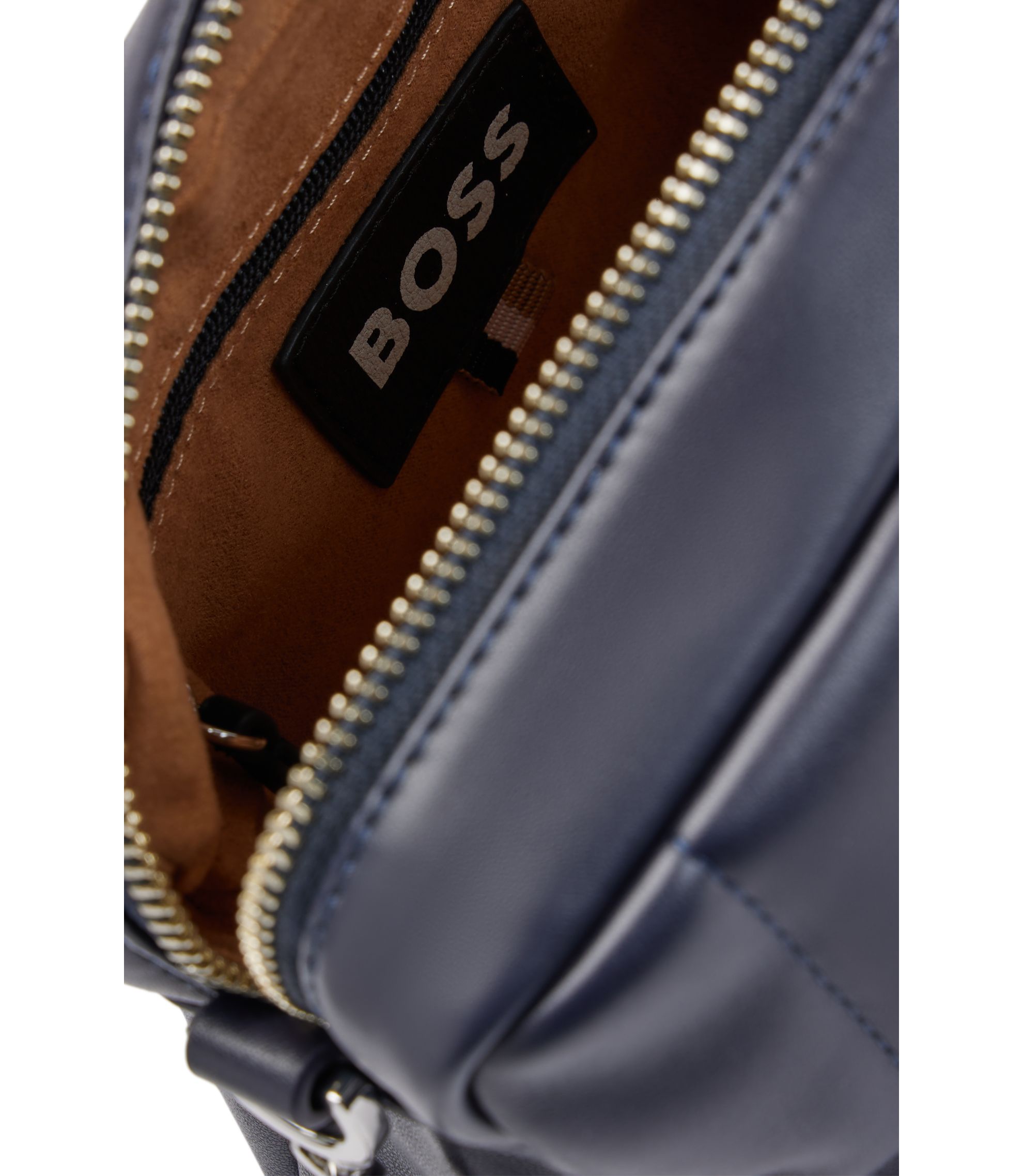 hbeu50523349_406_240?wid=1980&