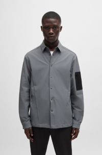 Sobrecamisa relaxed fit en tejido repelente al agua, Gris oscuro