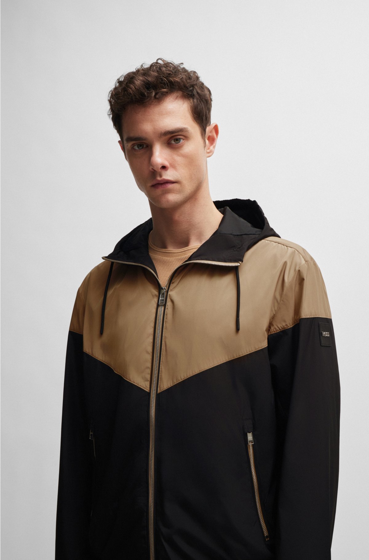 Water-repellent jacket in mixed materials with mesh lining, Black