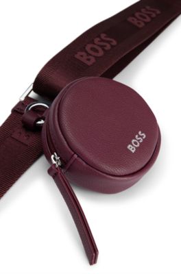 Crossbody bag in faux leather with detachable pouch, Dark Red