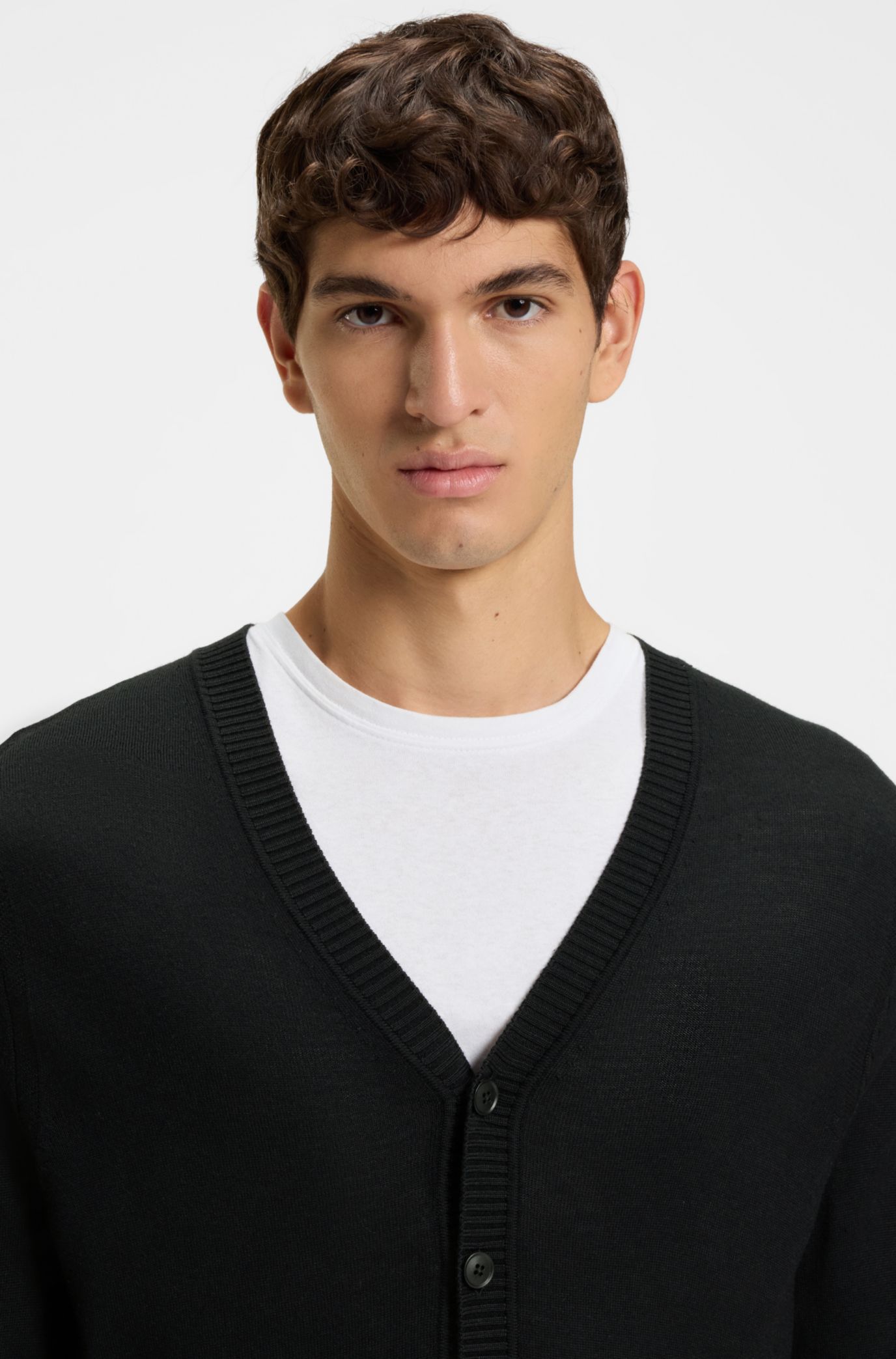 Regular-fit cardigan in a wool blend, Black
