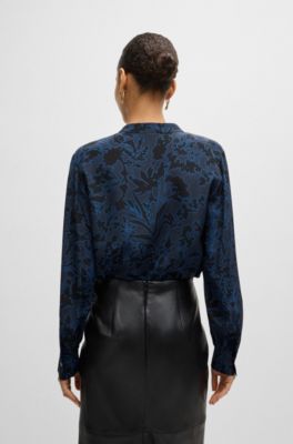 Regular-fit blouse in printed silk with gathered neckline, Blue Patterned