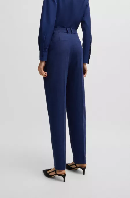 Regular-fit trousers in stretch cloth with tapered leg