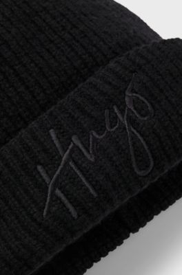 Ribbed beanie hat with handwritten logo, Black