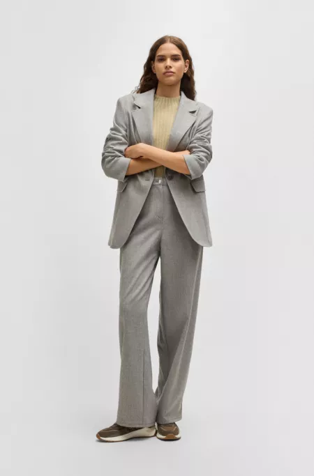 Single-button jacket in stretch flannel