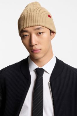 Virgin-wool beanie hat with logo label, Beige