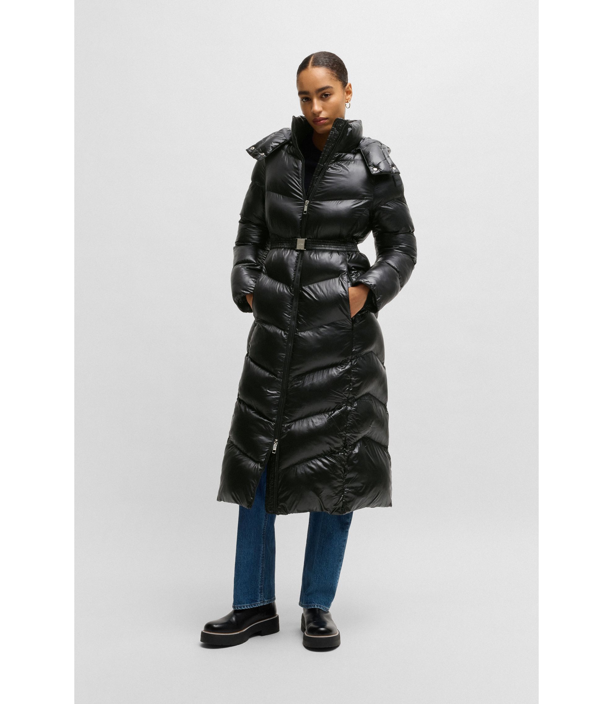 BOSS Wasserabweisende Steppjacke mit Logo-Gürtel Schwarz