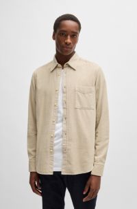 Camicia regular fit in velluto a coste di cotone con tasca applicata, Beige chiaro