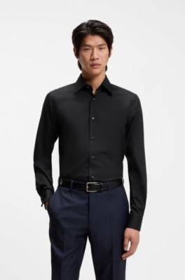 Camisa slim fit de popel&iacute;n de algod&oacute;n con el&aacute;stico, Negro