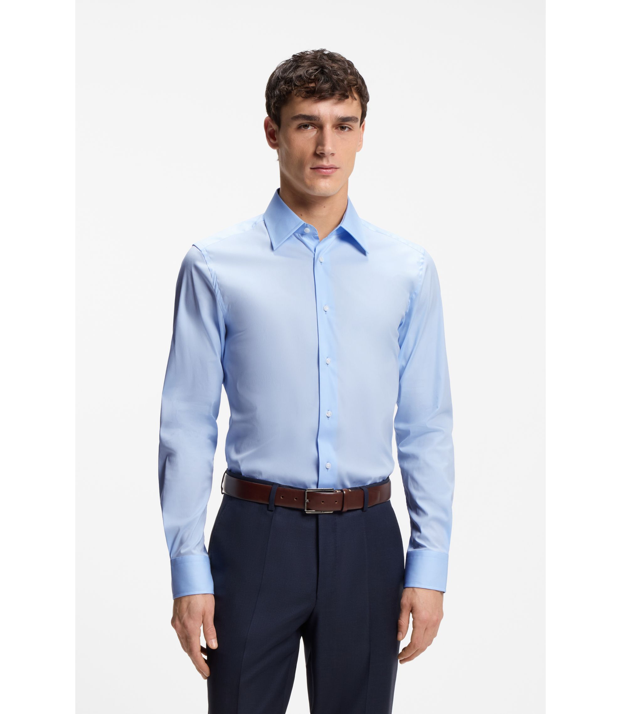 Slim-Fit Hemd aus elastischem Baumwoll-Mix mit Popeline-Webstruktur