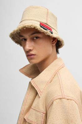 Chapeaux & Bonnets Hugo Boss Pour Homme - Vestiaire Collective
