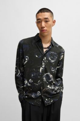 Slim-fit shirt with Kent collar in seasonal print, Patterned