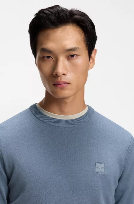 Pull en coton mélangé avec écusson logo