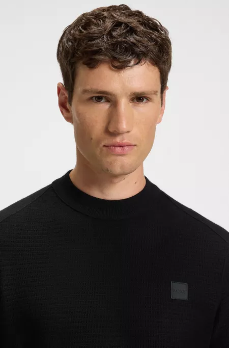 Structured sweater in cotton and cashmere with logo patch