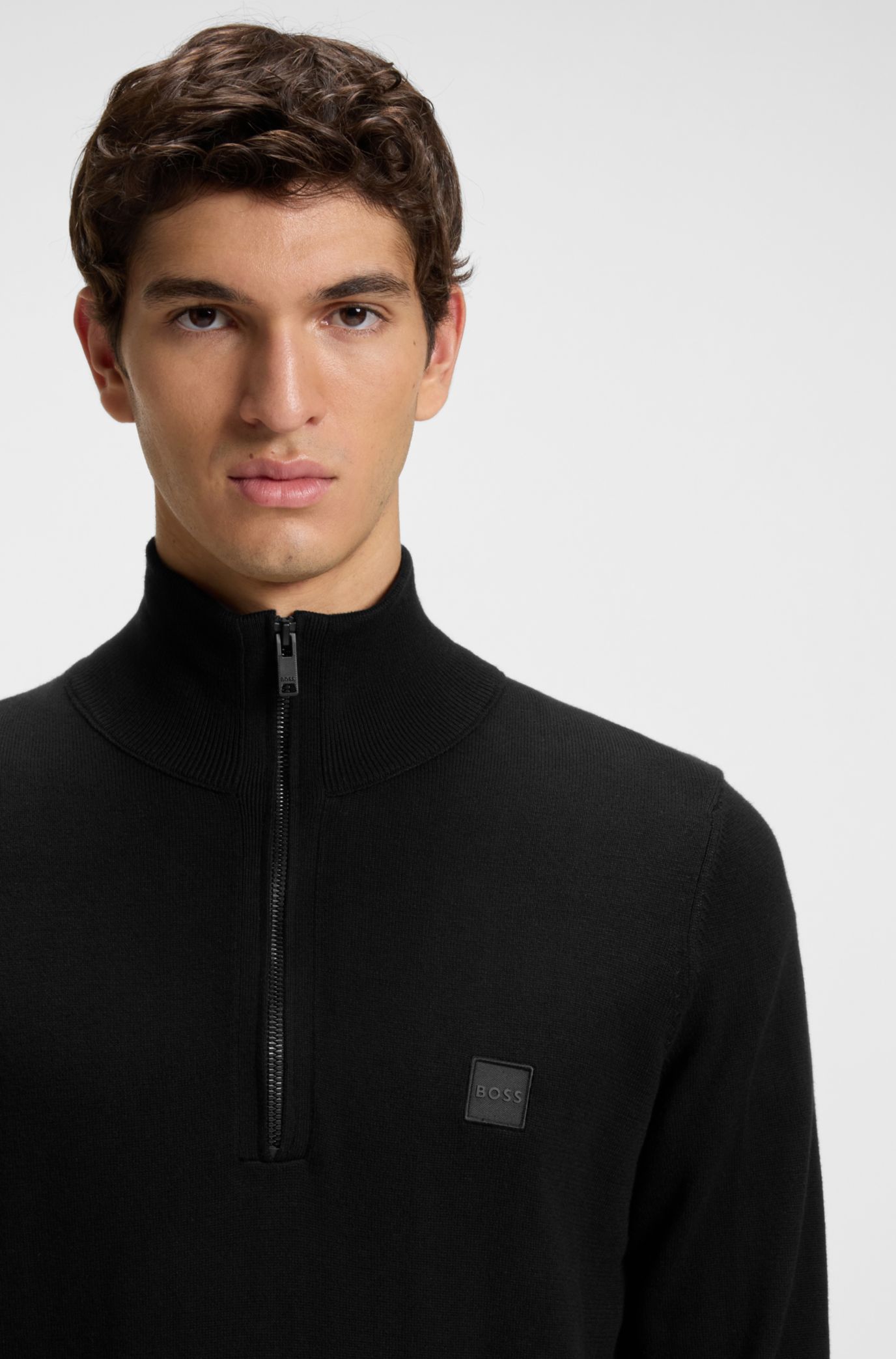 Logo-patch zip-neck sweater in cotton and cashmere, Black