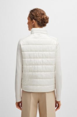 Water-repellent jacket with lightweight padding, White