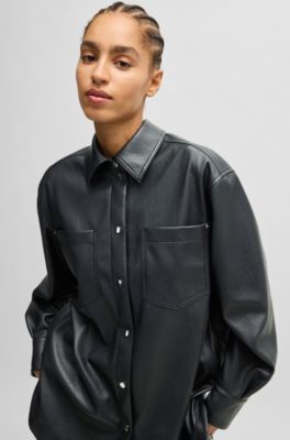 Overshirt aus Kunstleder mit aufgesetzten Taschen, Schwarz