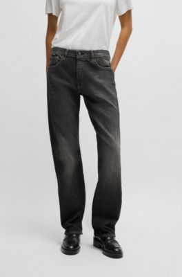 Jeans med straight fit i falmet sort denim med behageligt str&aelig;k, Sort