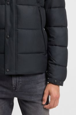 Giubbotto imbottito regular fit in tessuto idrorepellente, Nero