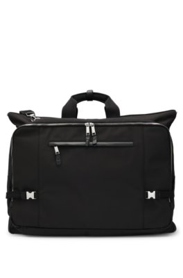 Housse pour vêtement avec trousse de toilette et poche pour ordinateur portable