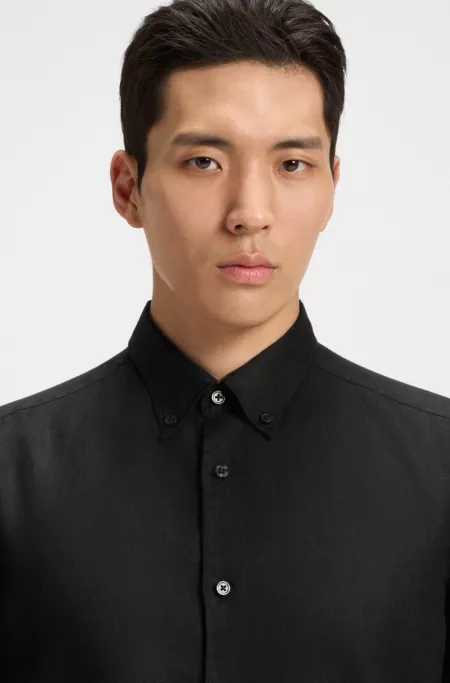 Regular-fit button-down shirt in linen